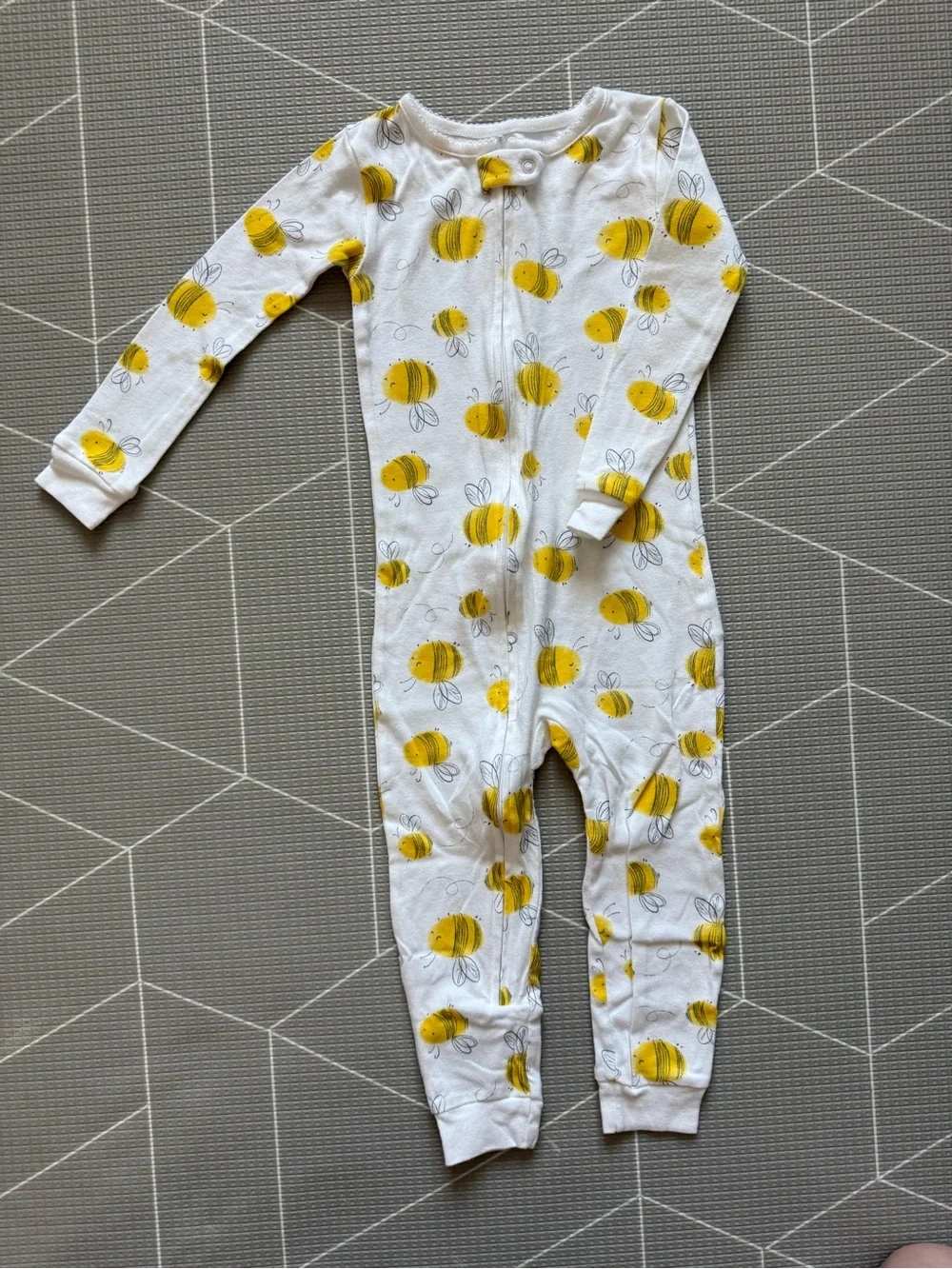 Carters|Baby girl/toddler White One-Piece footless  Pajamas,Yellow Bee print•3T